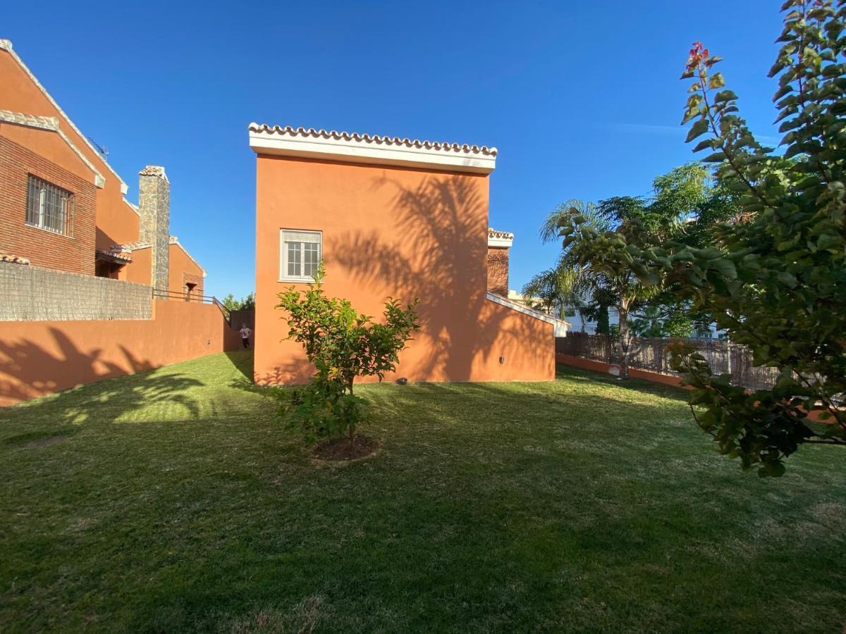 Villa Camelia Benalmádena Bagian luar foto